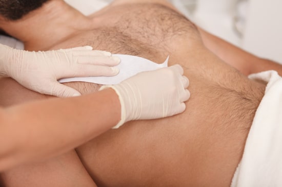 Depilación masculina en Peluquería Nueva Imagen
